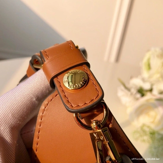 Official oldcobbler Spring Louis Belt Vuitton Show） Bag（2019 0806